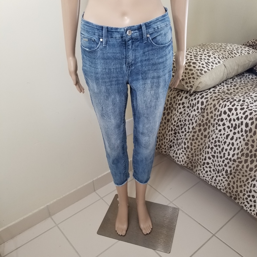 _EUC Nine West Capri Jeans